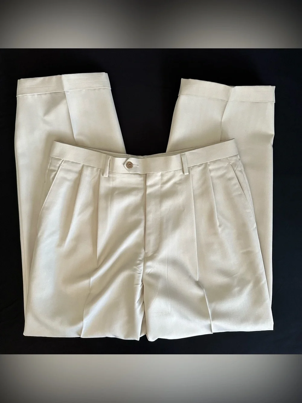 Chaps by Ralph Lauren cream colored men's suit